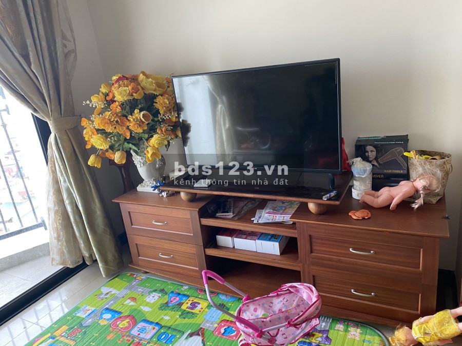 Cho thuê căn hộ R5A 12A16 Royal City, 109m2, 2PN 2WC, đủ đồ, sân chơi trẻ em+bể bơi 4 mùa ngay dưới tầng 1 LH 0986568986