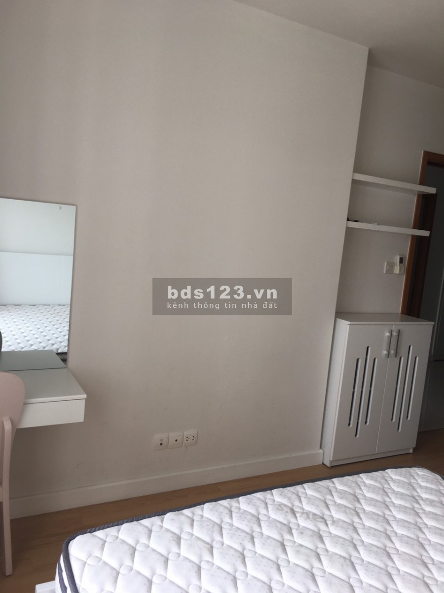 Bán gấp căn hộ Sunrise City Central 2pn, 2wc, full nội thất, giá bán 3 ty 65, giá rẻ nhất thị trường, LH: 0835130091 Nhung