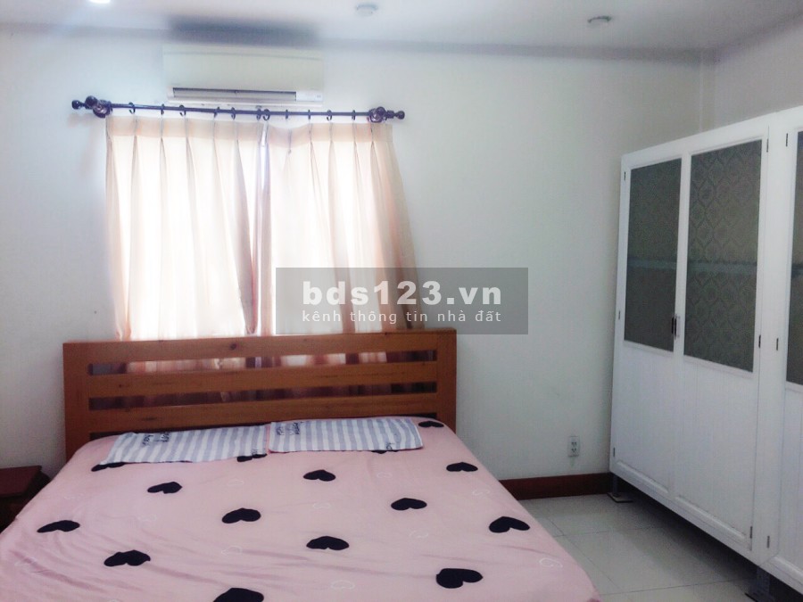 Chính chủ cho nữ share phòng tại CC Bình Minh, Q.2, qua Q.1 chỉ 5 phút, DT 40m2 ở được 2-3ng, full nội thất, Gía 4,5tr