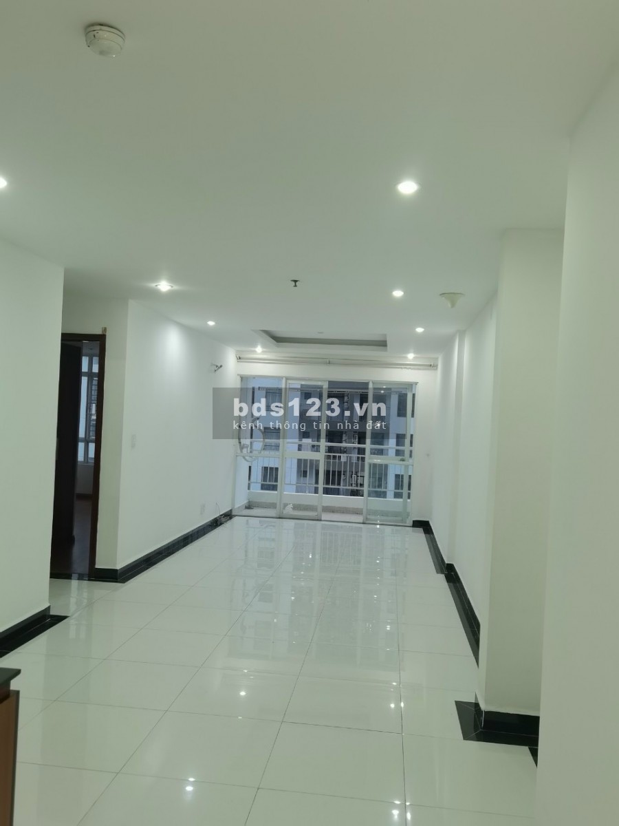 Cần cho thuê gấp căn hộ Giai Việt Q.8, diện tích 78m, 2 phòng ngủ