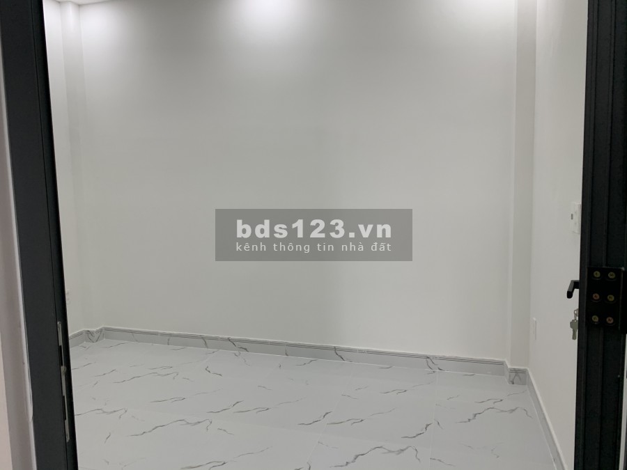 Nhà Phố 2 Lầu 4 Phòng Hẻm Xe Hơi Đường Số 10, Phường Tân Quy, Quận 7