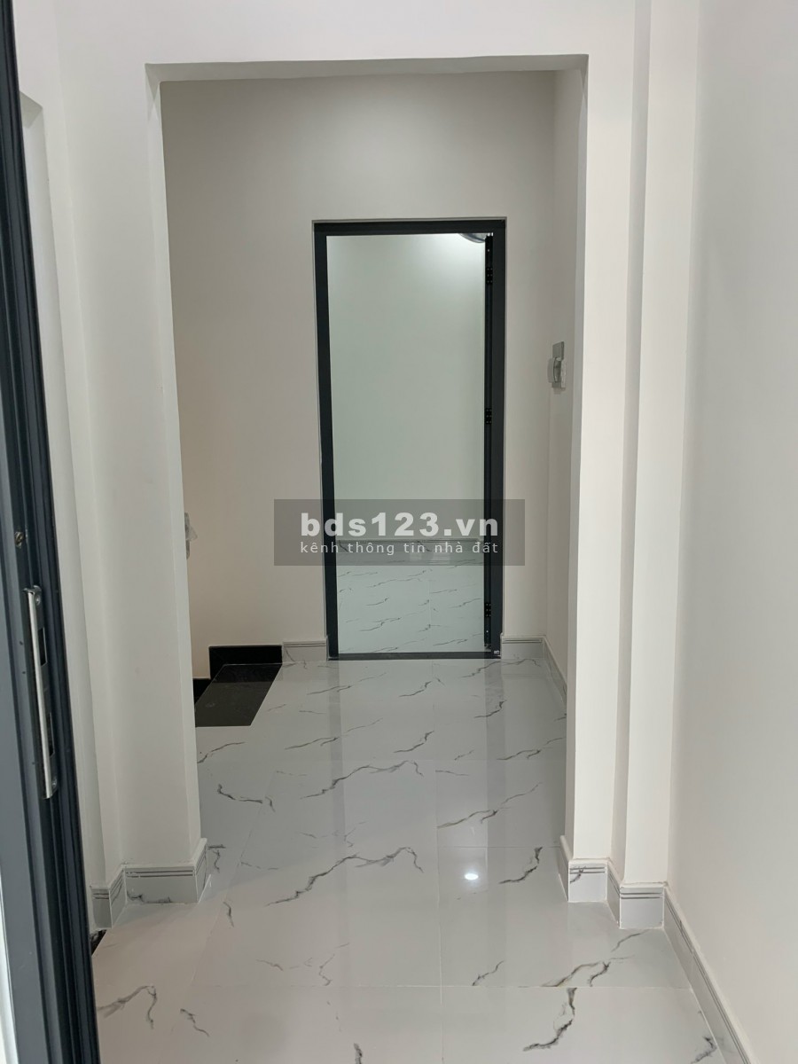 Nhà Phố 2 Lầu 4 Phòng Hẻm Xe Hơi Đường Số 10, Phường Tân Quy, Quận 7