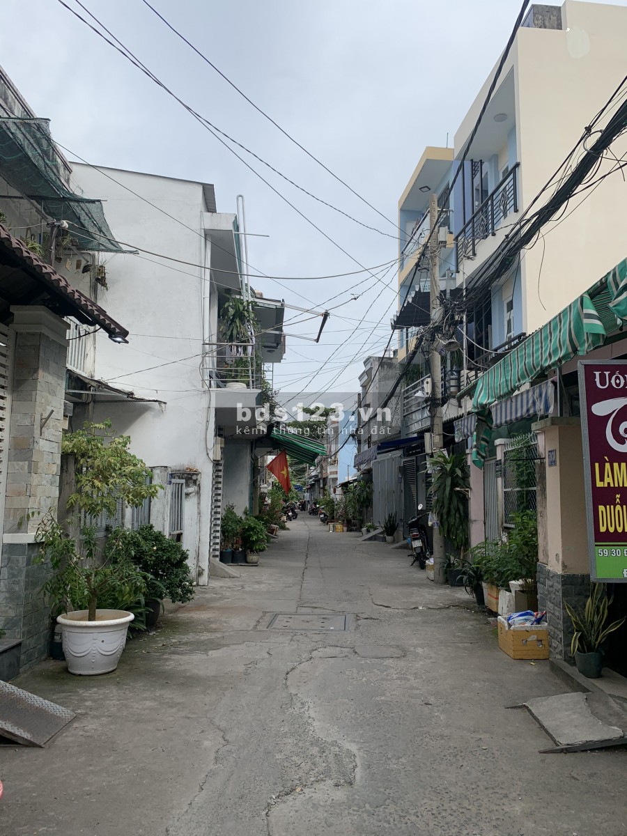 Nhà Phố 2 Lầu 4 Phòng Hẻm Xe Hơi Đường Số 10, Phường Tân Quy, Quận 7