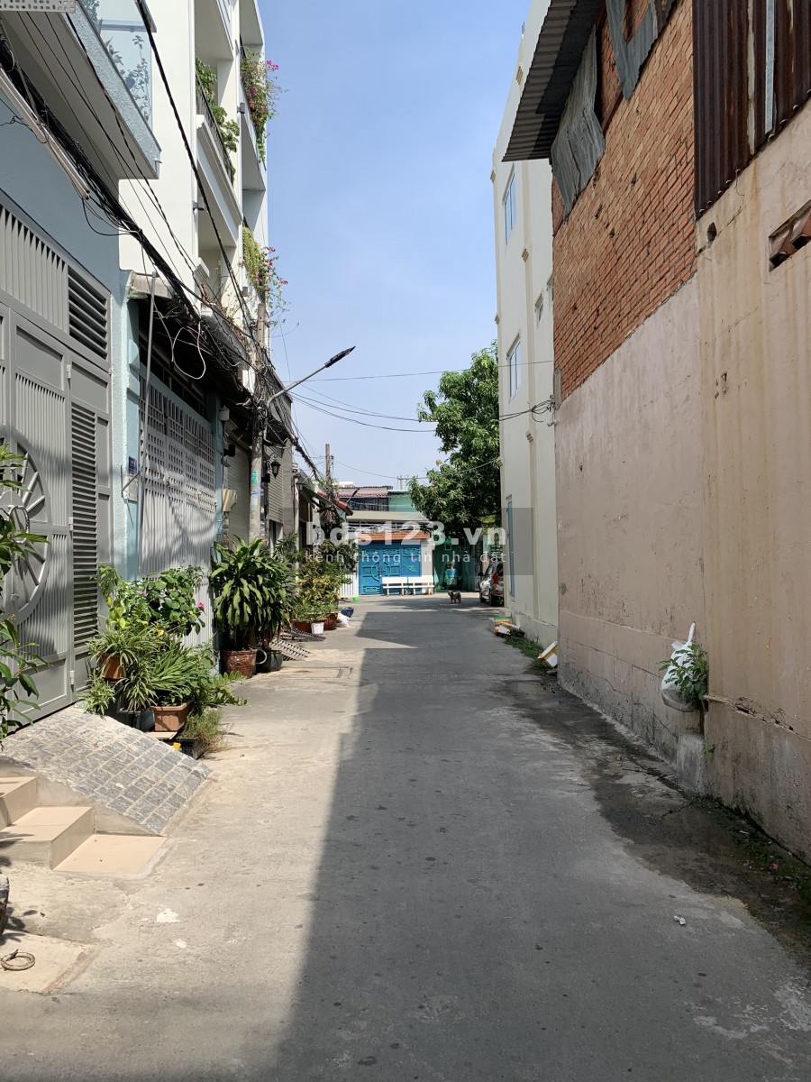 Nhà Phố 2 Lầu 4 Phòng Hẻm Xe Hơi Đường Số 10, Phường Tân Quy, Quận 7