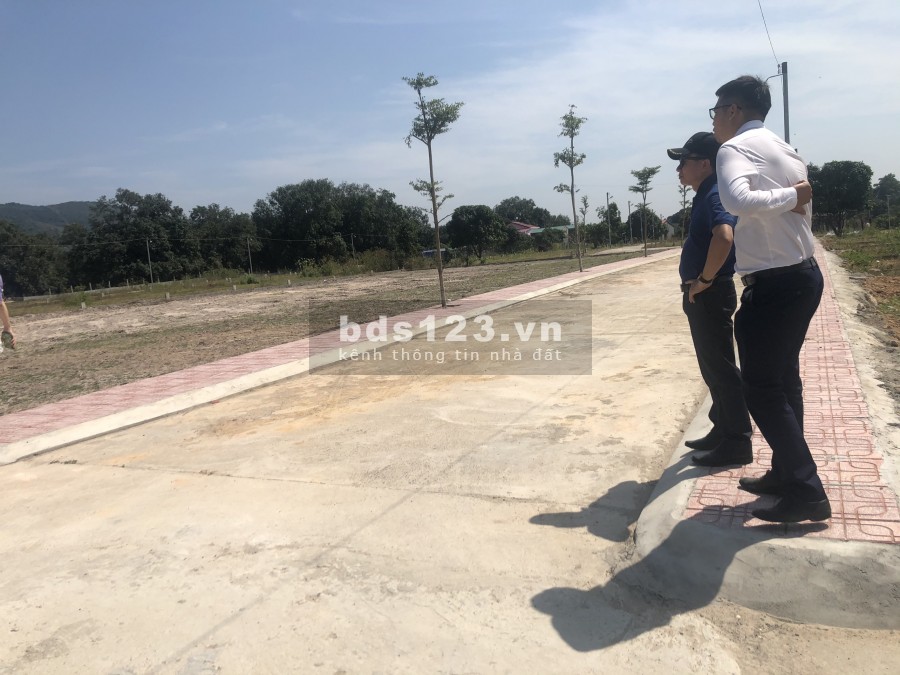 BĐS khu công nghiệp – Con gà đẻ trứng vàng -Đón đầu làn sóng dịch chuyển đầu tư 2021