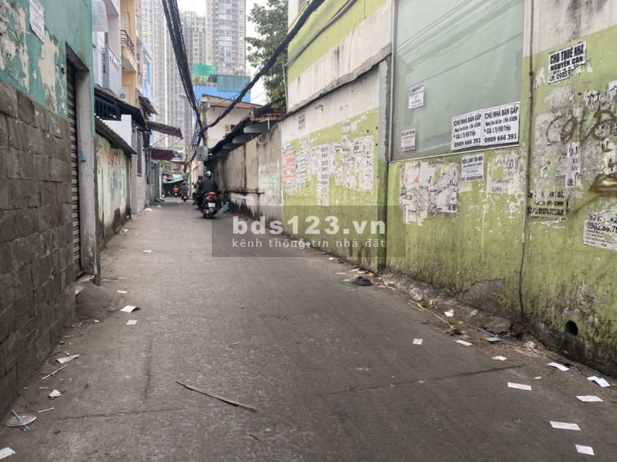 Bán nhà 1 lầu sát siêu thị Lotte Mart Đường Lê Văn Lương P.Tân Hưng Q7