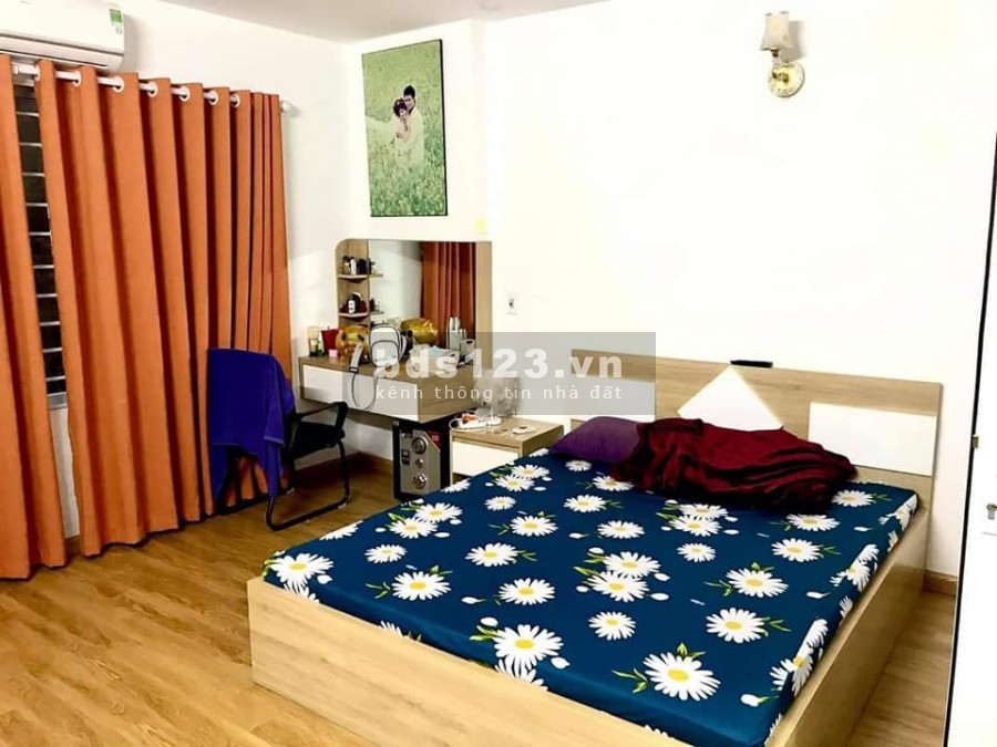 Bán Nhà Trương Định Hoàng Mai Đẹp Như Khách Sạn. Ngõ 3 Gác. Tặng Full Nội Thất. Nhỉnh 2 tỷ
