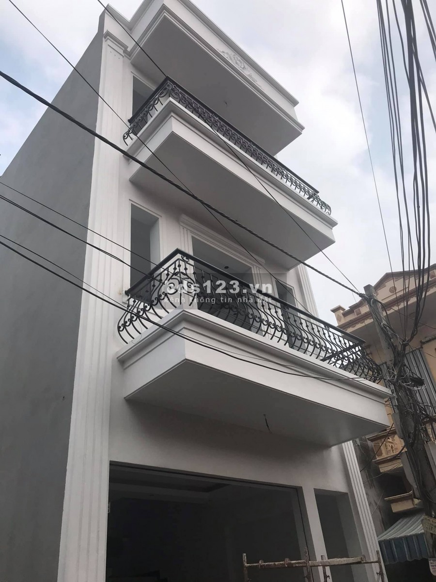 Bán nhà đường Trường Chinh, TP Hải Dương, 76.9m2, 3 tầng, mt 5.33m, 2.699 tỷ