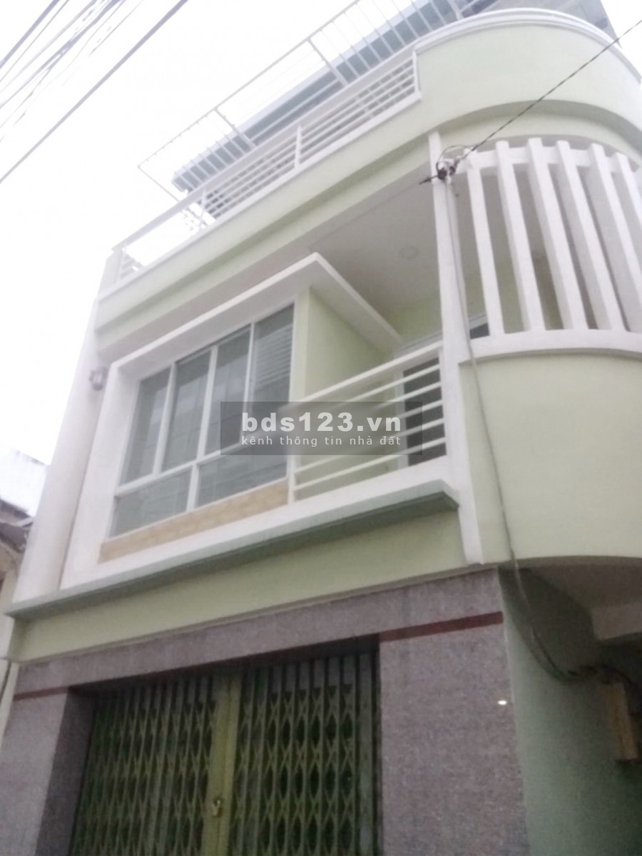 Nhà căn góc (3.7*9m/2lầu) hẻm Minh Phụng P10 Q11