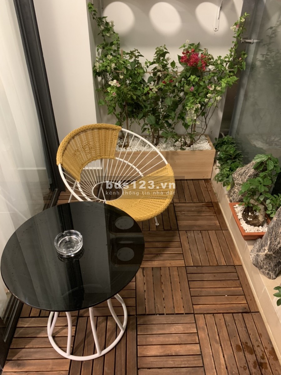 Bán gấp căn hộ tại dự án CT5 Lê Đức Thọ 155m2, 3PN giá 3.1 tỷ. LH: 0988.278.034