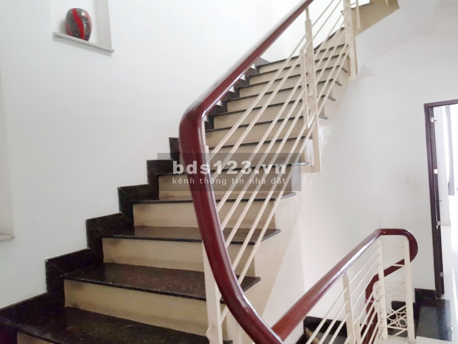 Nhà mới (5*20m/2lầu/ST) KDC Phú Lợi Trịnh Quang Nghị P7 Q8
