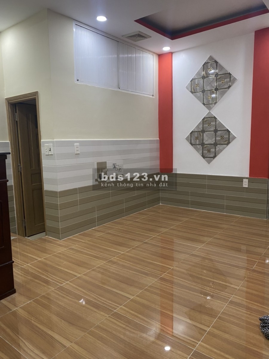 Bán nhà 1 lầu sát siêu thị Lotte Mart Đường Lê Văn Lương P.Tân Hưng Q7