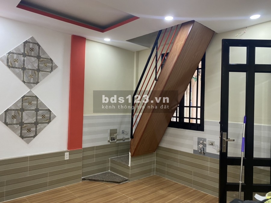 Bán nhà 1 lầu sát siêu thị Lotte Mart Đường Lê Văn Lương P.Tân Hưng Q7