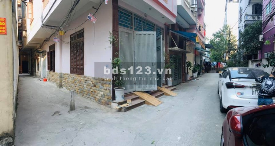 Nhà đẹp (Lô góc )phố Chùa Láng - Láng,50m2* 5T, giá 7,15 tỷ 0987888354, Ôtô đỗ ngày đêm.