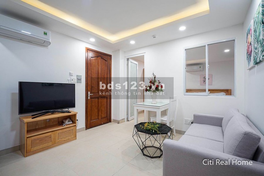 Cho thuê căn hộ 1 phòng ngủ riêng ở trung tâm Quận 3