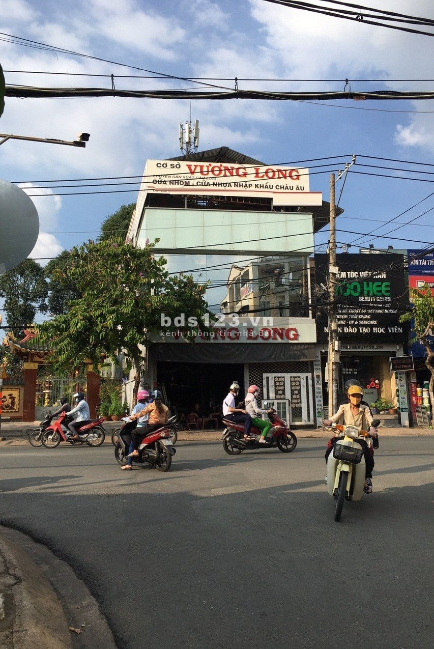 Mặt bằng Nguyễn Văn Khối ngay cđ Miền Nam ngang 7m tiện kd