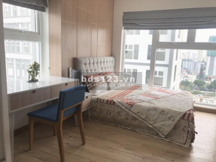 Cho thuê căn góc rộng 70m2, 2 PN, cc Xi Grand Court, giá 15 triệu/tháng, view thoáng, yên tĩnh