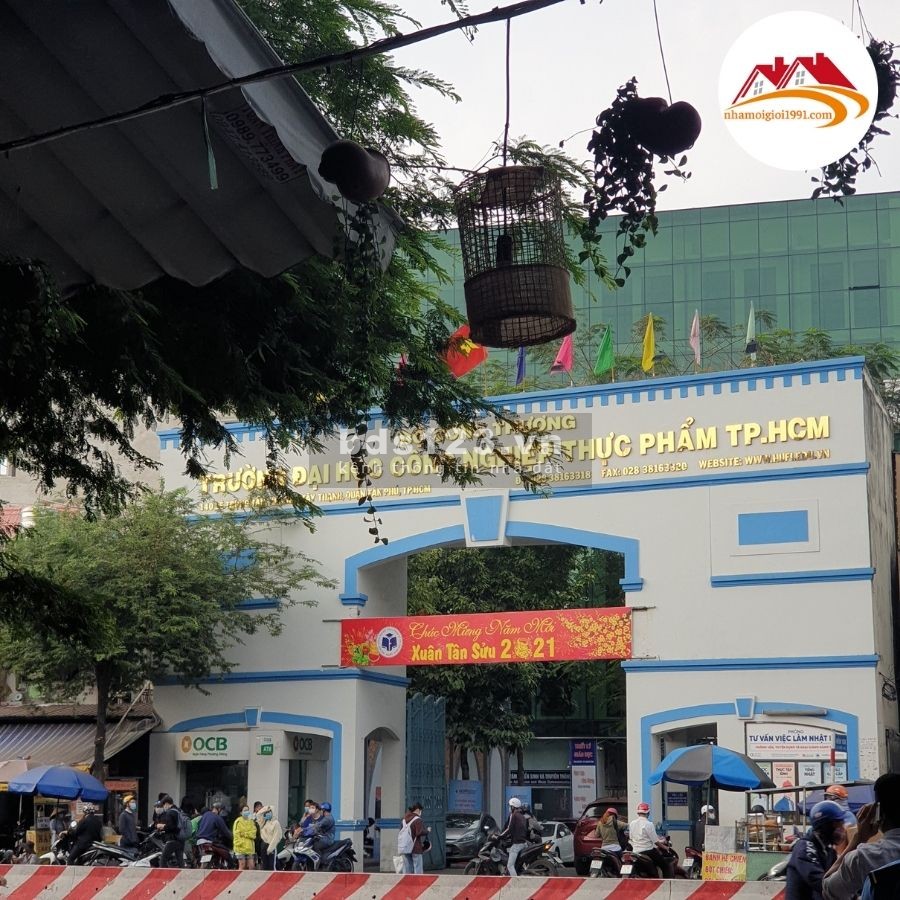 Bán nhà 3 mặt thoáng, mỗi tháng sinh lời 130tr, ĐH CN Thực phẩm