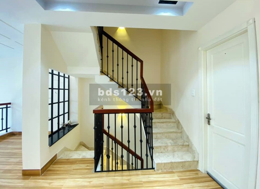 Bán nhà mới thanh khoản tốt 1 trệt 1 lầu 1 lửng chỉ 82tr/m2