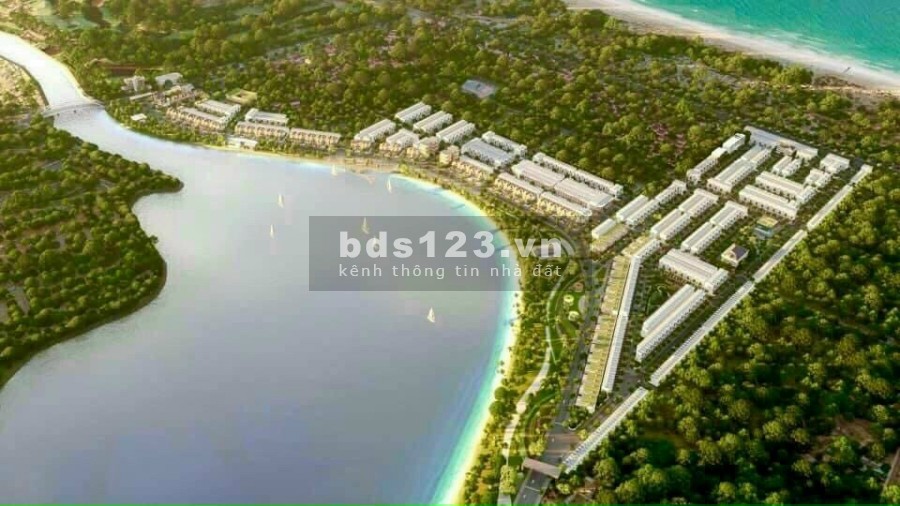 Còn suất đất nền biệt thự view trực diện sông, 2 mặt tiền, cách biển 500m giá chỉ 5,36 tỷ —> đã có sổ