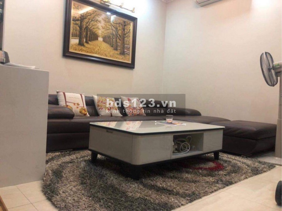 Cần bán gấp CH 02PN + 1ĐN Tràng An Complex, diện tích 88m2, giá 3,55 tỷ.