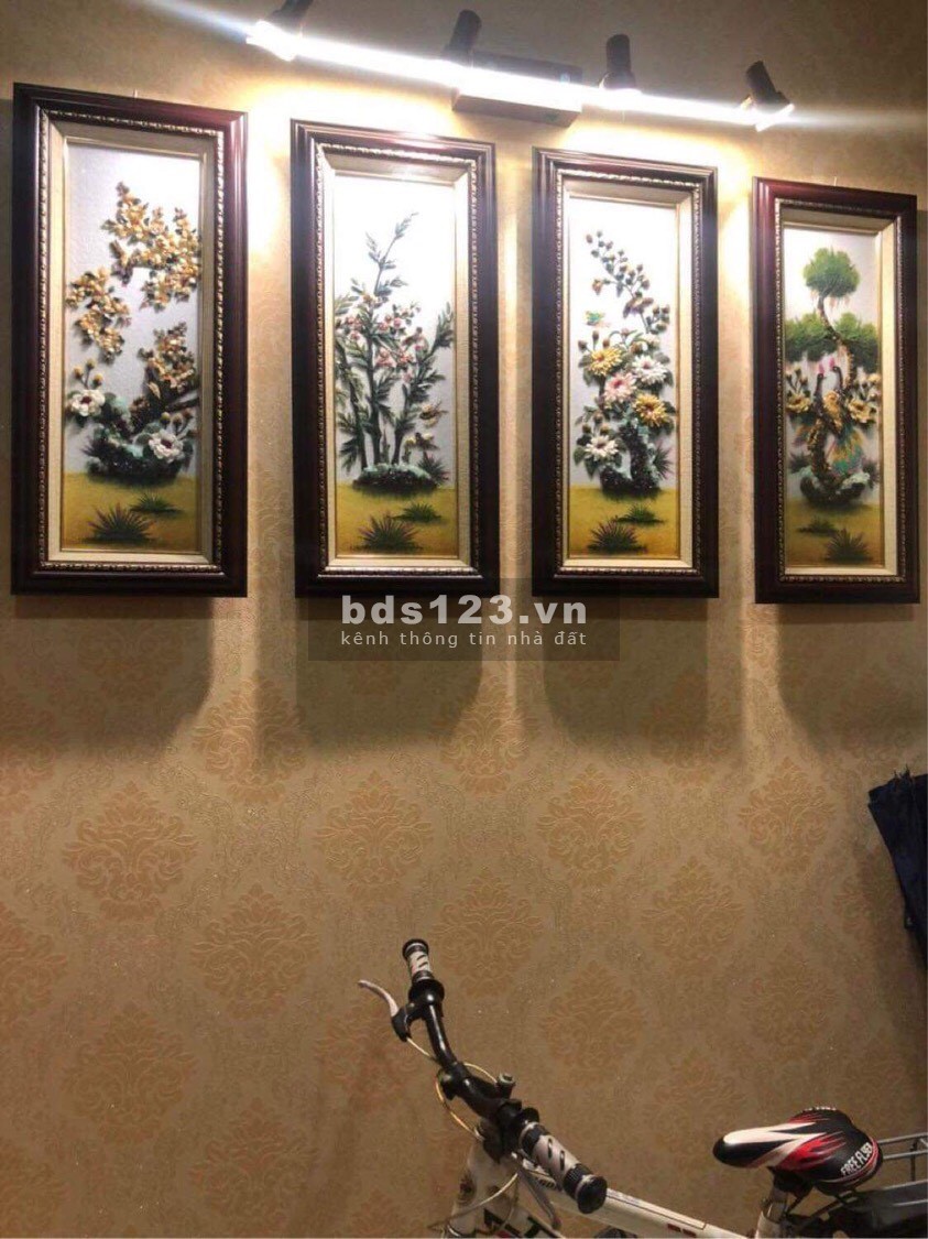 Cần bán gấp CH 02PN + 1ĐN Tràng An Complex, diện tích 88m2, giá 3,55 tỷ.