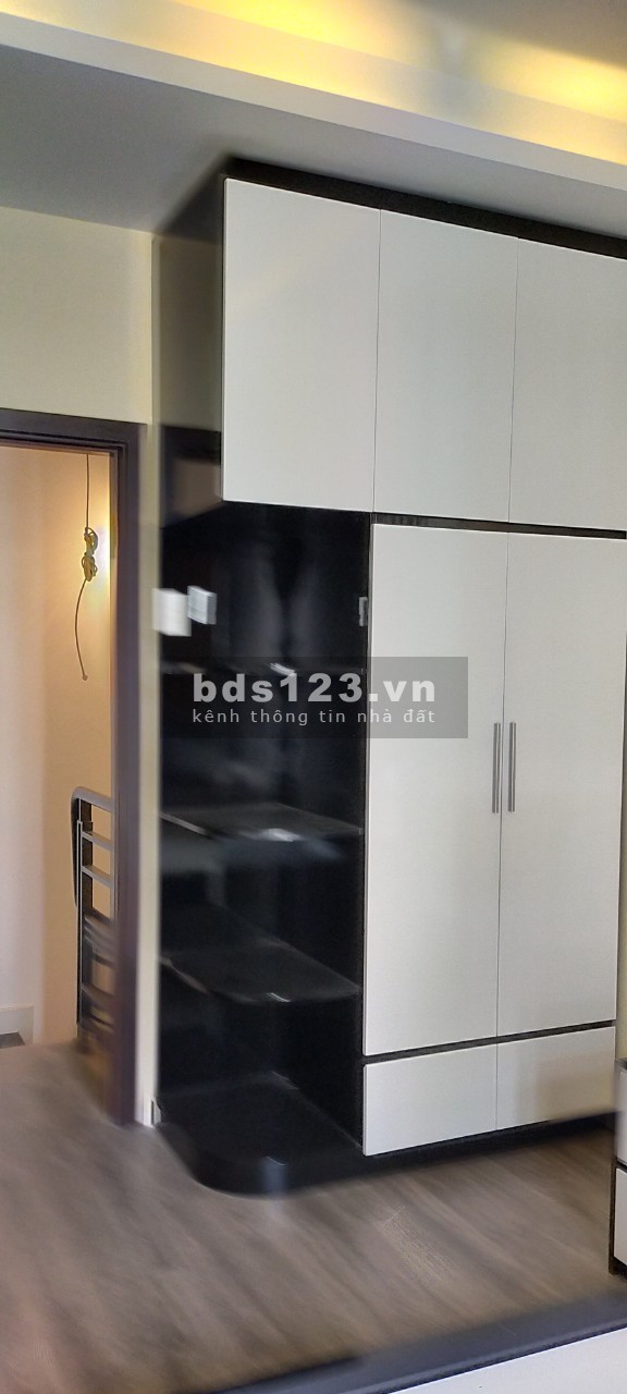 Nhà Sạch Mới Vô Ở Liền, 1 Trệt 4 Lầu, 4PN, 3WC 44 m2 Giá Rẻ