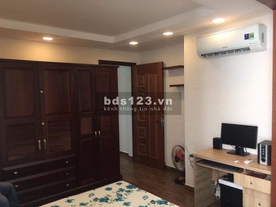 Bán nhà 2 lầu Lê Đức Thọ Gò Vấp giá chỉ 4.5 tỷ. HXH, DT(4 x 14).