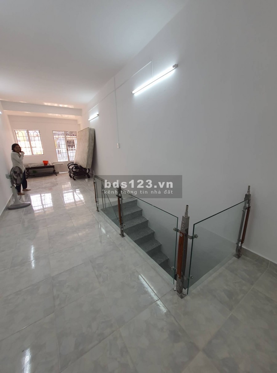 BÁN NHÀ DÍNH QH 2009, P1, GÒ VẤP, 40M2/ 4TỶ.