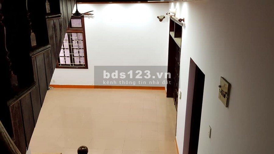Biệt Thự Đặng Thai Mai View Hồ Tây, 2 Mặt Thoáng Trước Sau Vĩnh Viễn, 140Mx4T. giá mềm
