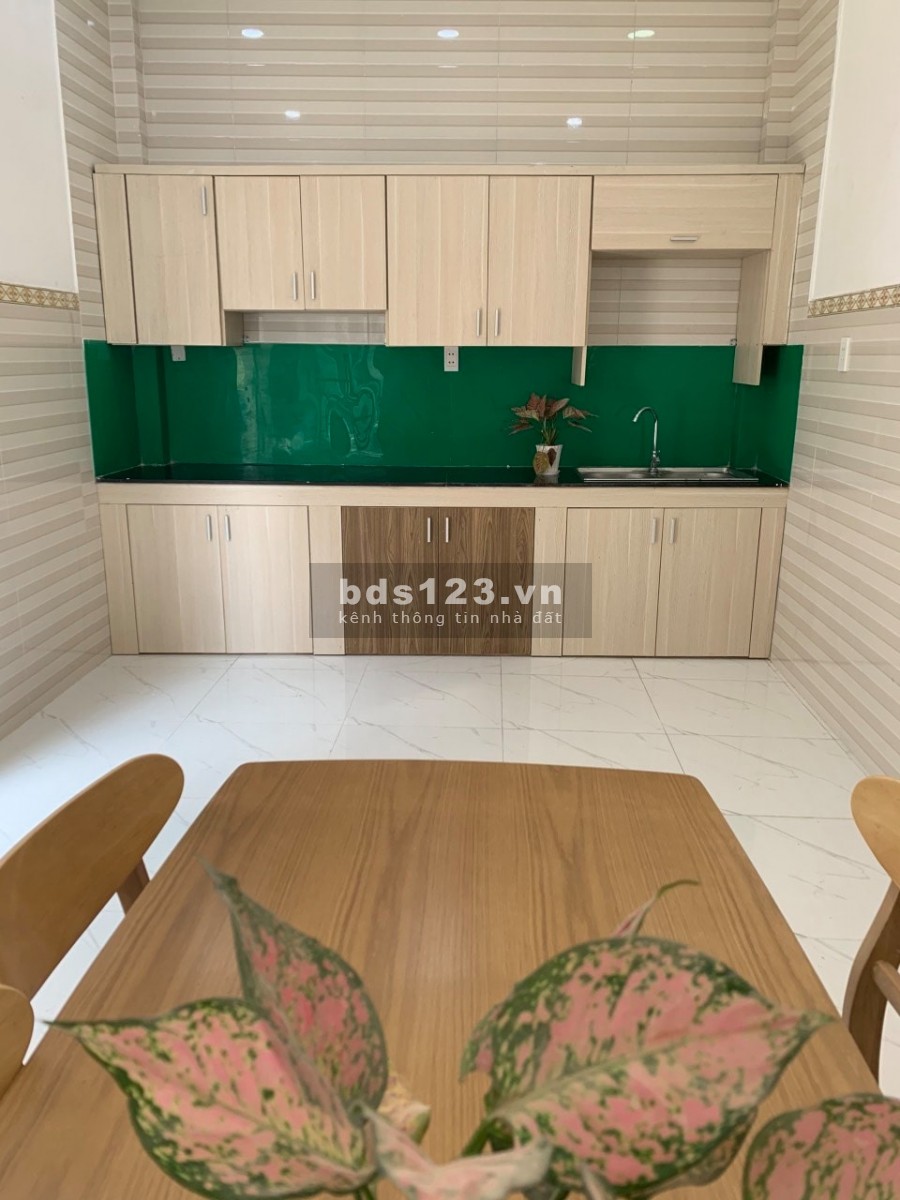 Bán nhà Đẹp HXH thông Phan Huy Ích P14 GV, 42m2 2Tầng chỉ 3.88 Tỷ (TL)