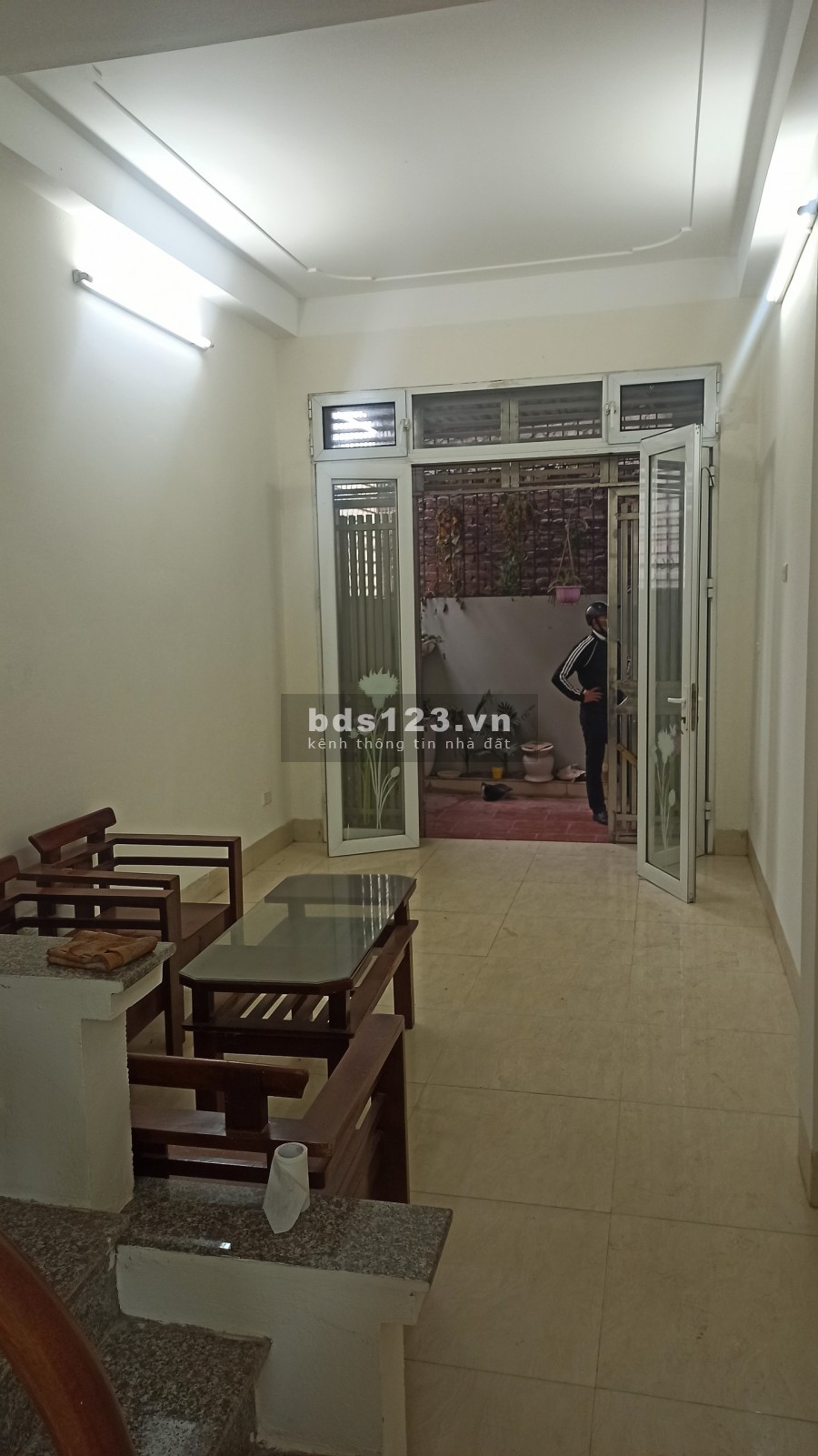 Bán Nhà tự xây 35M 4Tầng cách ô tô đỗ 30m tăng nội thất giá 2,3 tỷ