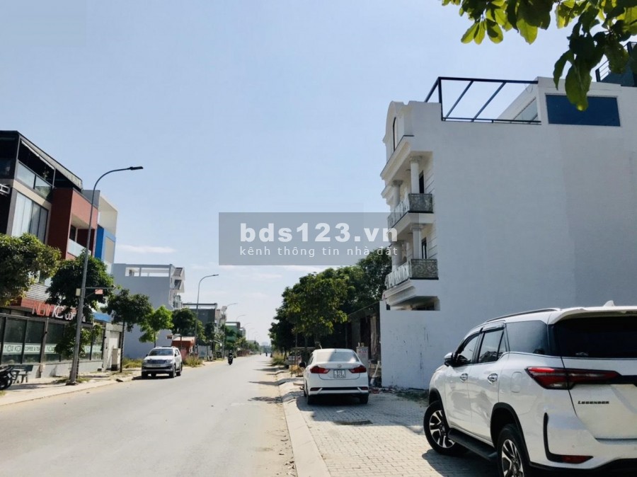 ĐẤT THỔ TRONG KDC, GẦN AEON MALL BÌNH TÂN, DT 85M2 VÀ 200M2, SỔ SẴN