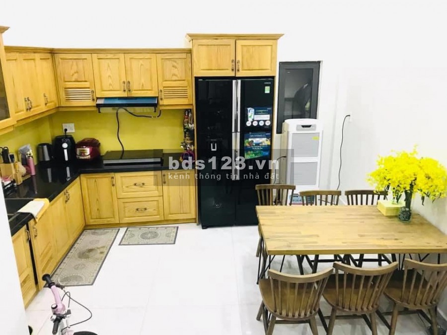 Bán nhà HXH Trần Khắc Chân,Tân Định Quận 1, DT 36 m, 4 tầng Giá 8,2 tỷ.