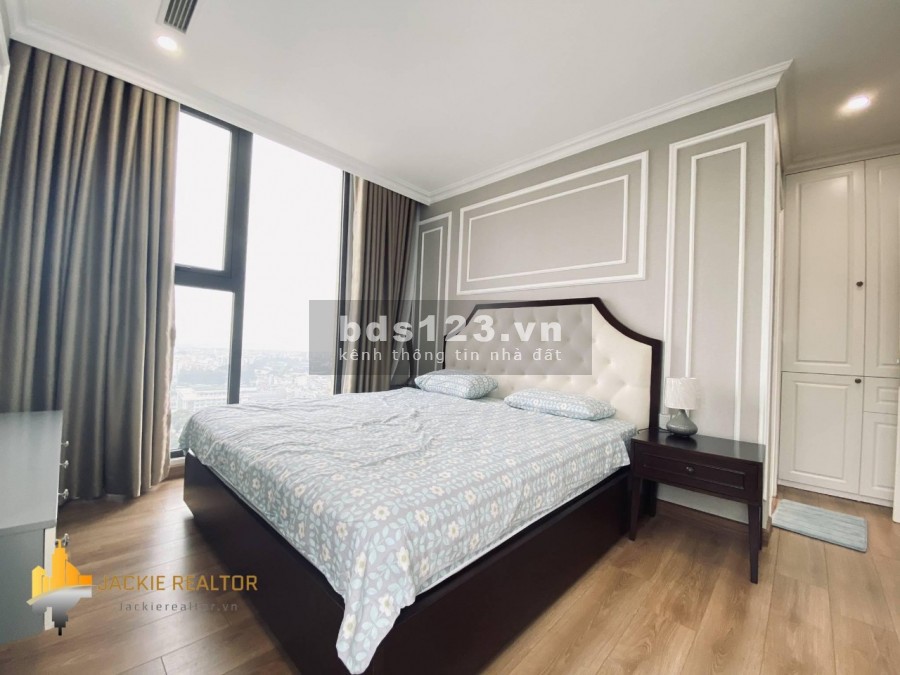 Tôi cần cho thuê gấp căn hộ CC Intracom giá siêu mềm, 1PN, 54m2, đồ CB, chỉ 4.5tr, LH 0972784001
