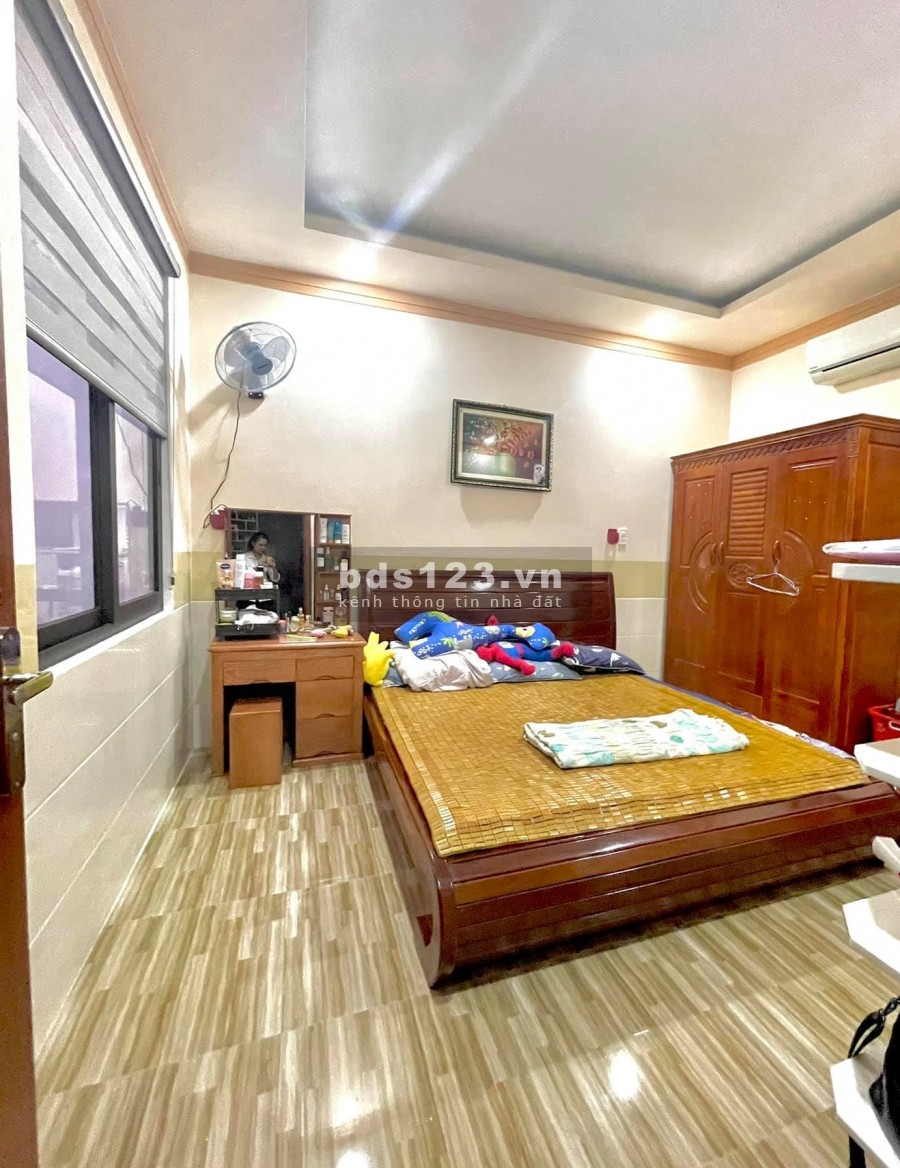 Duy nhất chưa đến 3 tỷ nhà mới đẹp ngõ Ôtô sát nhà Tân Mai – Kim Đồng