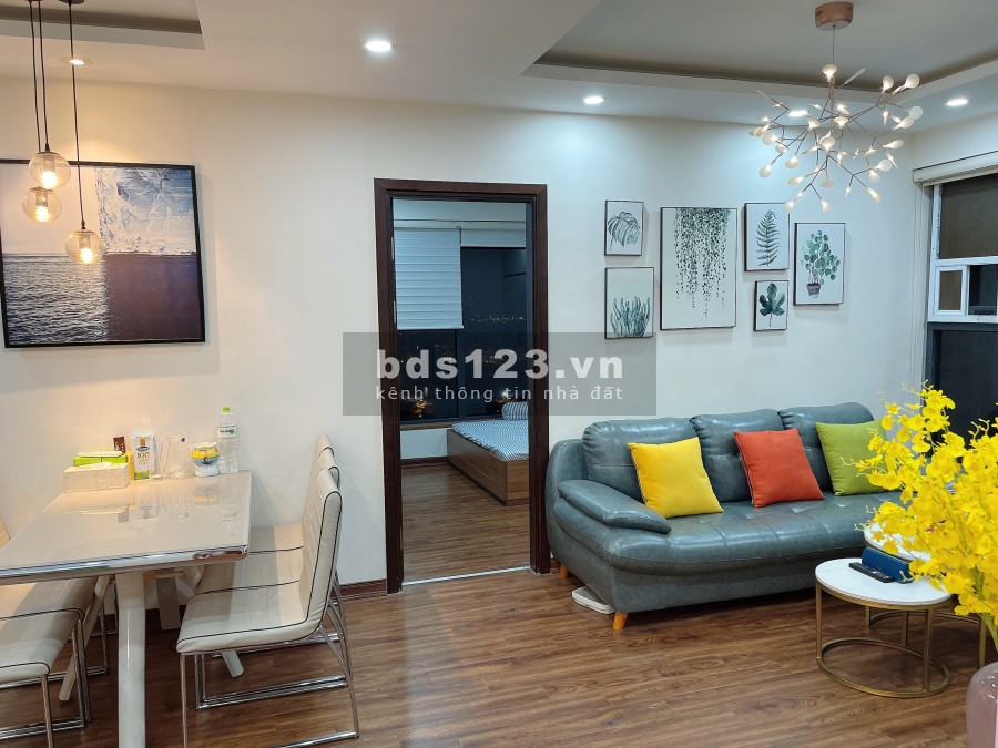 Tôi cần cho thuê gấp căn hộ CC Intracom giá siêu mềm, 1PN, 54m2, đồ CB, chỉ 4.5tr, LH 0972784001