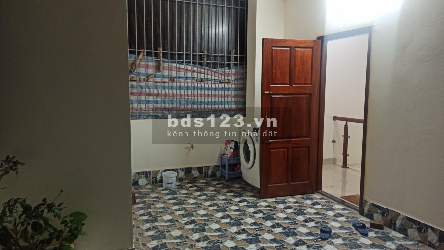 Bán Nhà tự xây 35M 4Tầng cách ô tô đỗ 30m tăng nội thất giá 2,3 tỷ