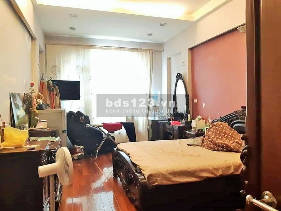 Bán nhà HXH đường Tô Hiến Thành, 2 tầng, Phường 13, Quận 10, giá chỉ 5 tỷ.