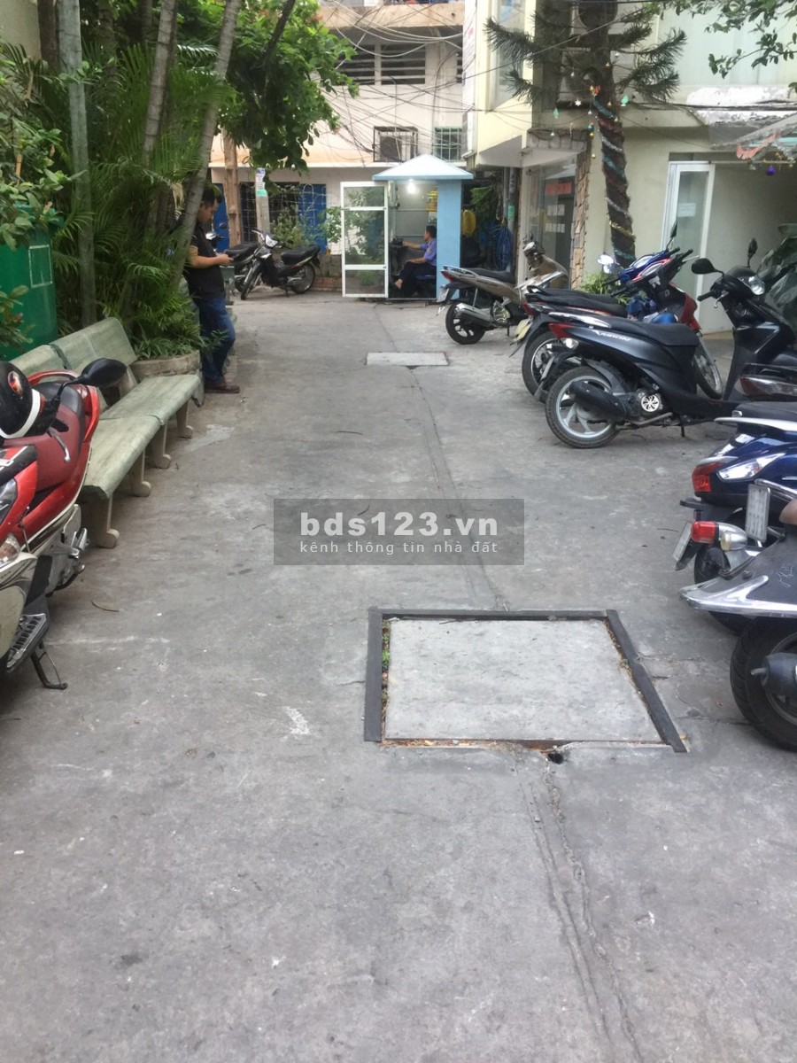 Bán nhà HXH đường Ông Ích Khiêm Quận 11 dt 4x13 Lh 0899306823