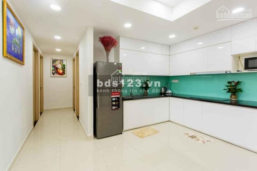Có căn hộ Botanica Premier cần cho thuê rộng 96m2, 3 PN, có sẵn đồ dùng, tầng cao, giá 17.5 triệu/tháng