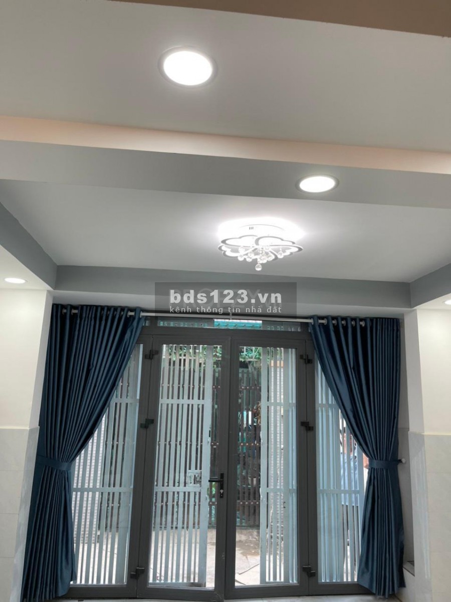 Bán Nhà Riêng Hẻm Thông Thoáng 2PN 2WC 1TR 1L 33.6M2 P5 Q8 Địa chỉ: 05 8 Hồ Chí Minh