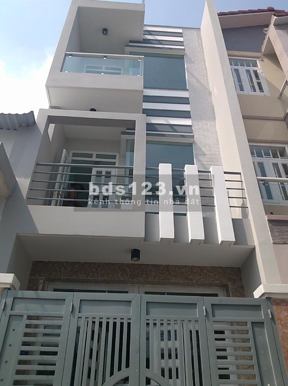 Bán Gấp Nhà Hiệp Bình Chánh- Thủ Đức-HXH-3 Tầng BTCT- Chỉ 5,6 Tỷ
