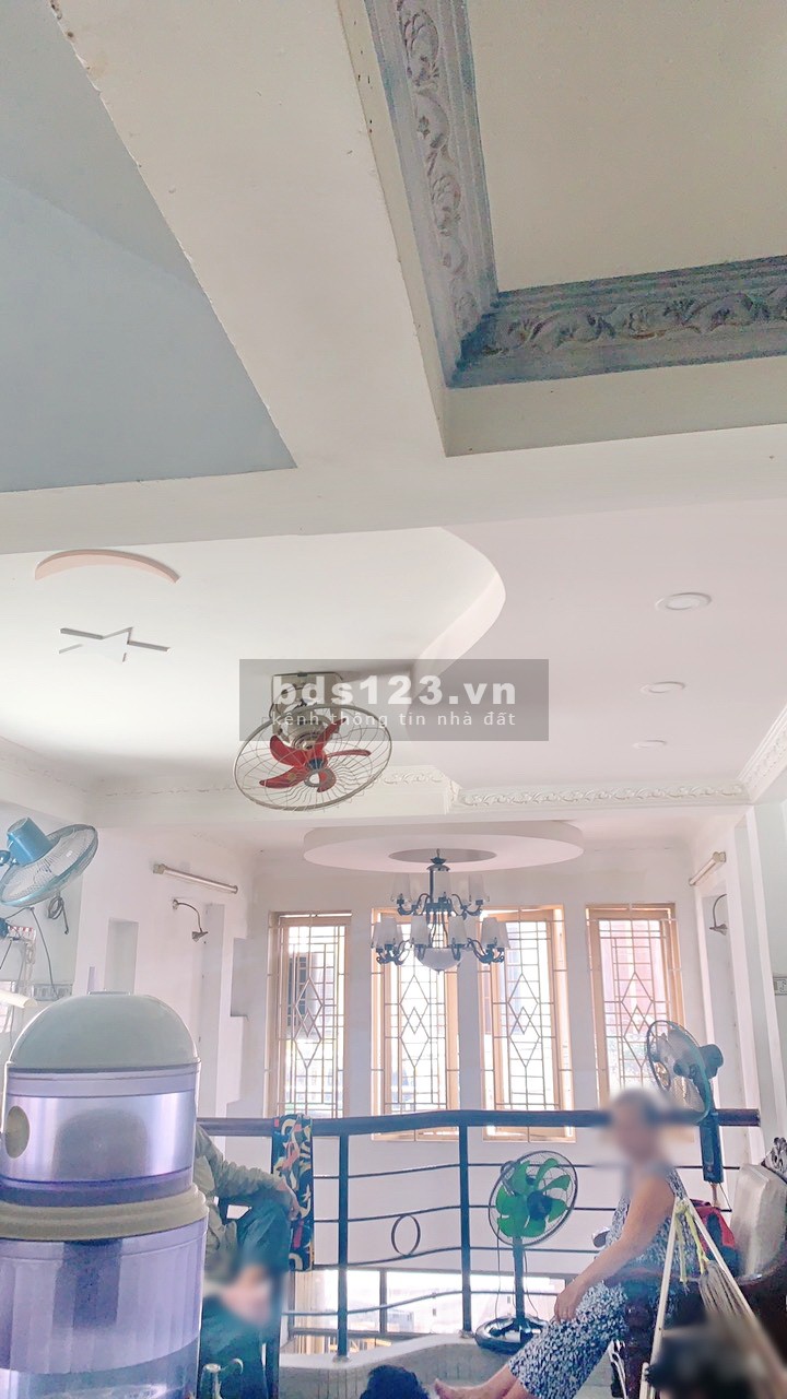 Bán nhà 2 lầu 4PN 52m2 hẻm 801 đường Phạm Thế Hiển Phường 4 Quận 8