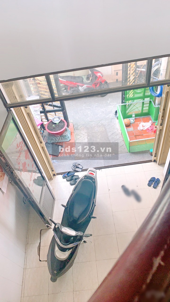 Bán nhà 2 lầu 4PN 52m2 hẻm 801 đường Phạm Thế Hiển Phường 4 Quận 8