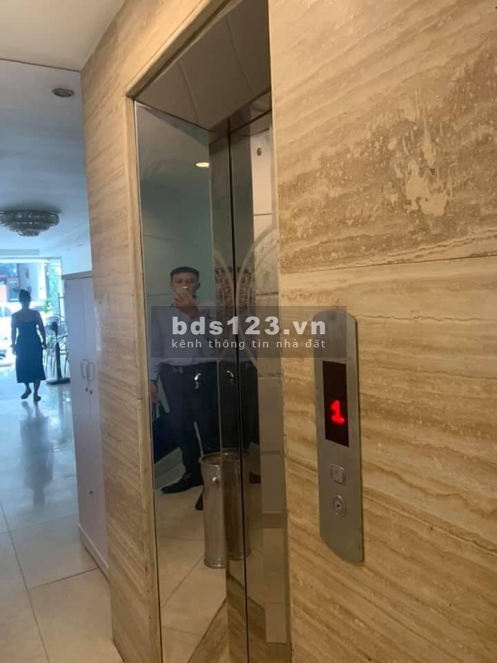 Bán Khách sạn Hoàn Kiếm diện tích khủng, giá siêu mềm dt 168m2, 7 tầng, giá 17.1 tỷ