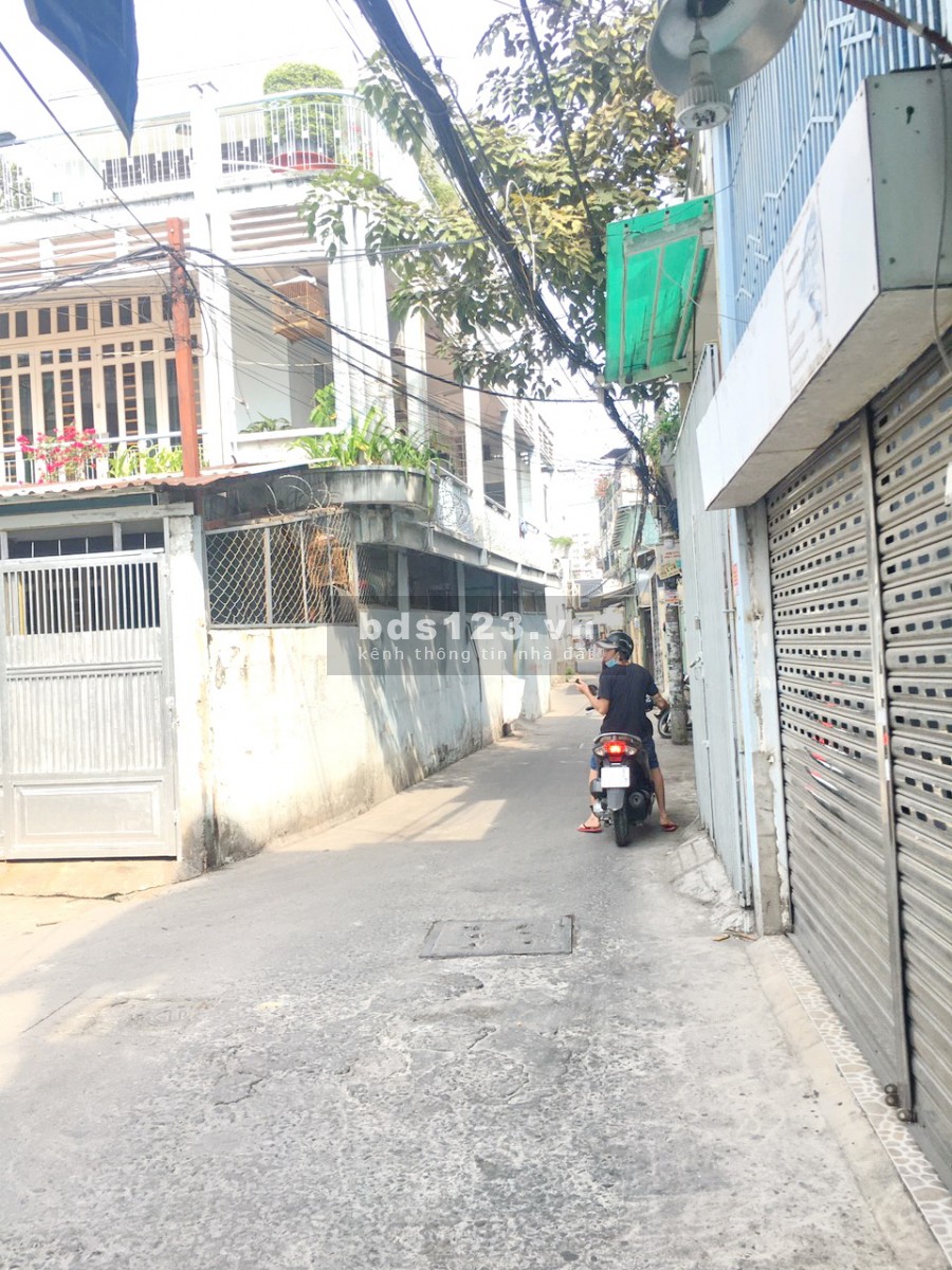 Bán nhà 2 lầu 4PN 52m2 hẻm 801 đường Phạm Thế Hiển Phường 4 Quận 8
