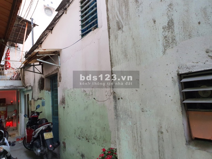 Bán nhà giá rẻ quận 7 bao làm sổ