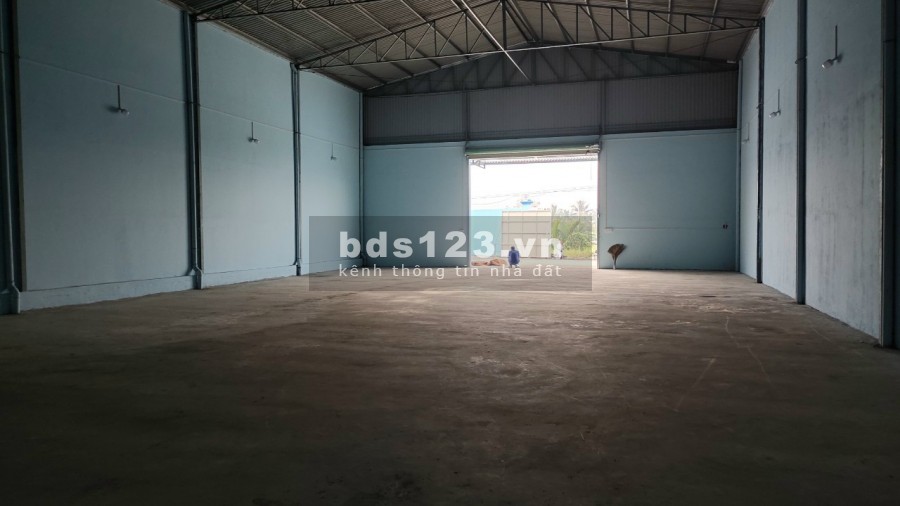 Bán nhà xưởng 11 tỷ, 10x20m Hẻm 8m hương lộ 2, Phường Bình Trị Đông a, Quận Bình Tân