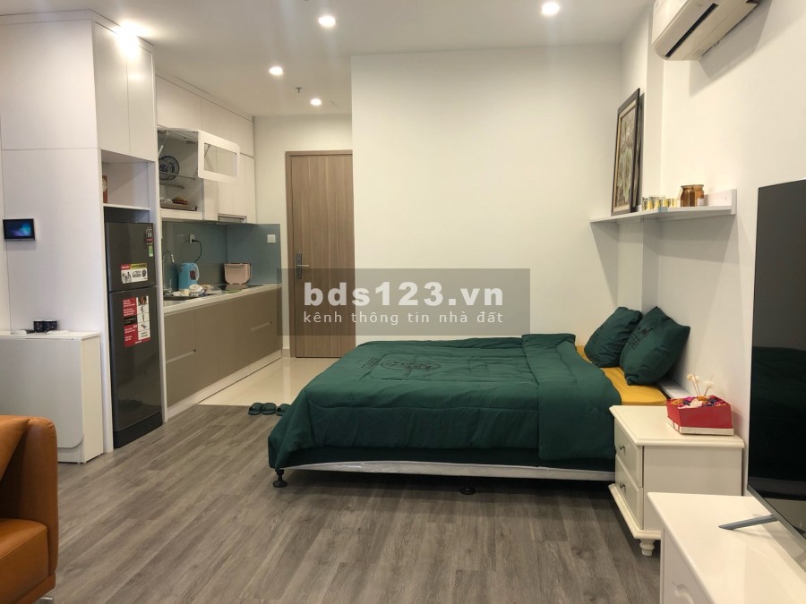 0838306139 bán nhanh căn hộ Studio, 28m2 thông thủy giá 990tr bao phí , tầng trung, Nội thất chủ đầu tư tại Vinhomes Smart City